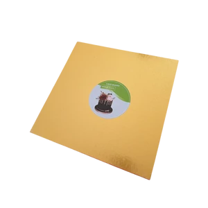 28*28 cm-es arany vékony tortadob