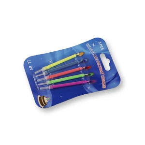 5 db színes lánggal égő gyertya