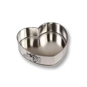 Hagyományos kapcsos szív alakú tortaforma