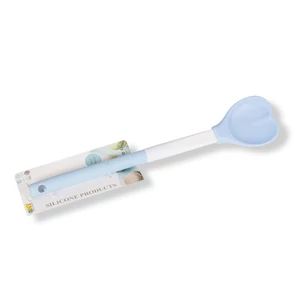 Műanyag nyelű szív alakú szilikon fejű keverőlapát