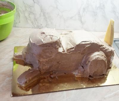 Krémes kutya torta
