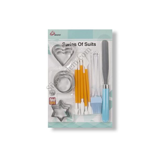 16 részes tortadíszítő szett (fondant formázó, spatula, ecset és kiszúrók)