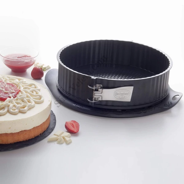 28 cm-es Dr Oetker Back-Wunder tapadásmentes kapcsos tortaforma
