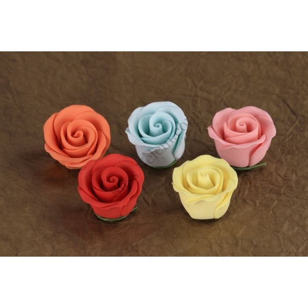 64 db közepes méretű rózsa cukorvirág vegyes színben (nem ehető)