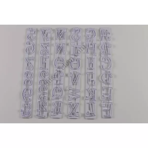 Díszes betűk és számok fondant mintázó, formázó