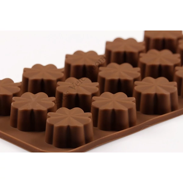 Lóhere alakú bonbon forma szilikon