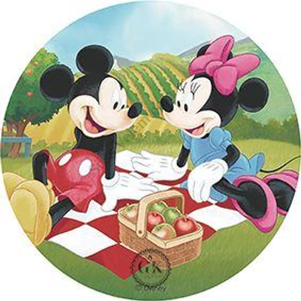 Piknikező Mickey és Minnie tortaostya