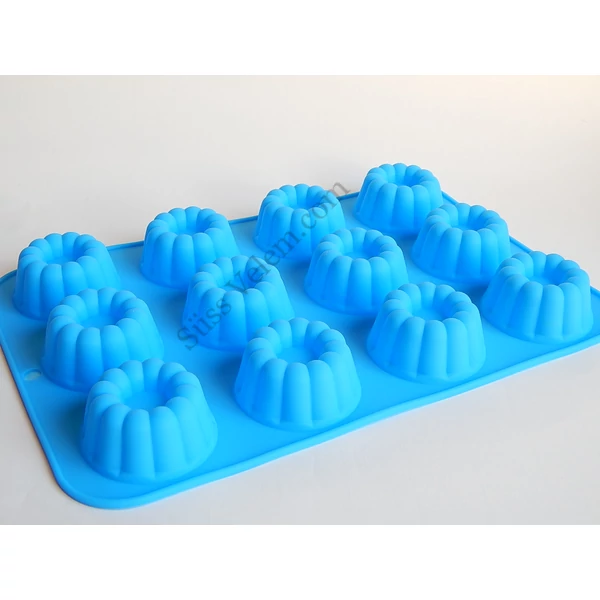 12 adagos szilikon puding forma