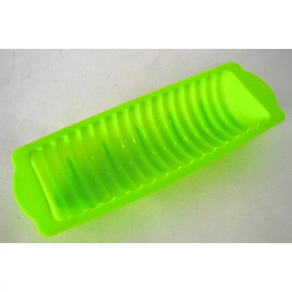 SZILIKON ŐZGERINC SÜTŐFORMA 30*10,5*4,7CM 92G